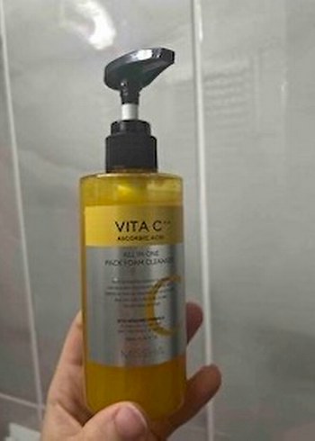 Missha Vita C Plus Kendiliğinden Köpüren Yüz Temizleyici 200ml - Görsel 5