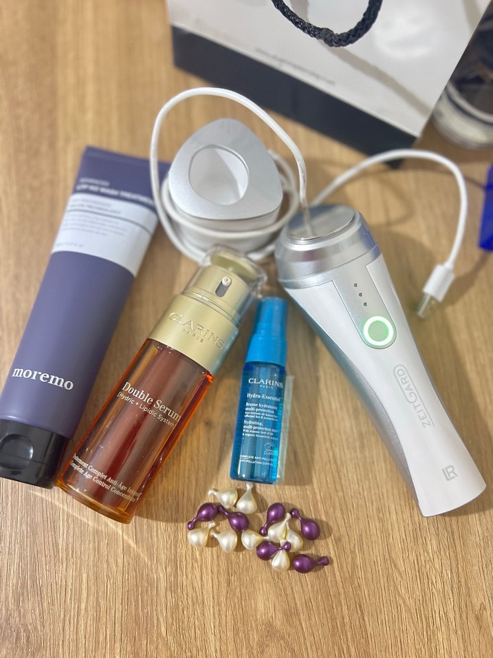 Özel kişisel bakım seti - cihaz serum - Görsel 2