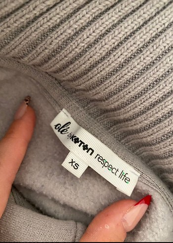 Bej Baskılı Yüksek Yakalı Kadın Sweatshirt - Görsel 2