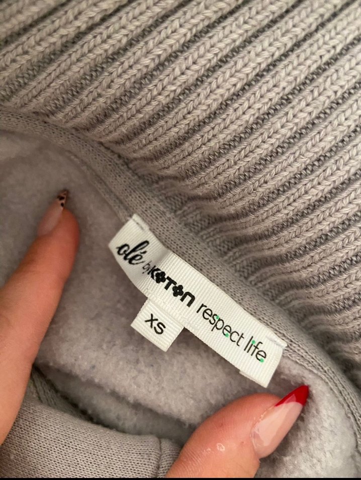 Bej Baskılı Yüksek Yakalı Kadın Sweatshirt - Görsel 2