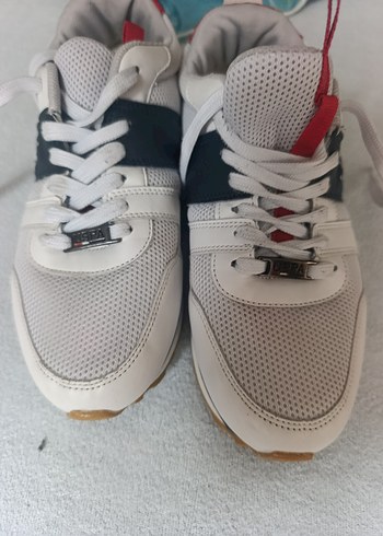 Kadın Beyaz Gri Dolgu Topuklu Spor Ayakkabı - Görsel 2