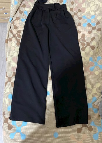 Regular Fit Pilili Kadın Kumaş Pantolon
