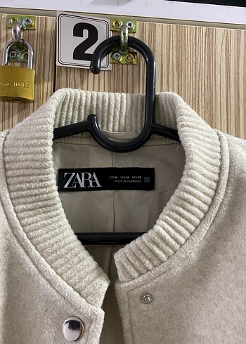 Zara Bej Düğmeli Kadın Bomber Ceket