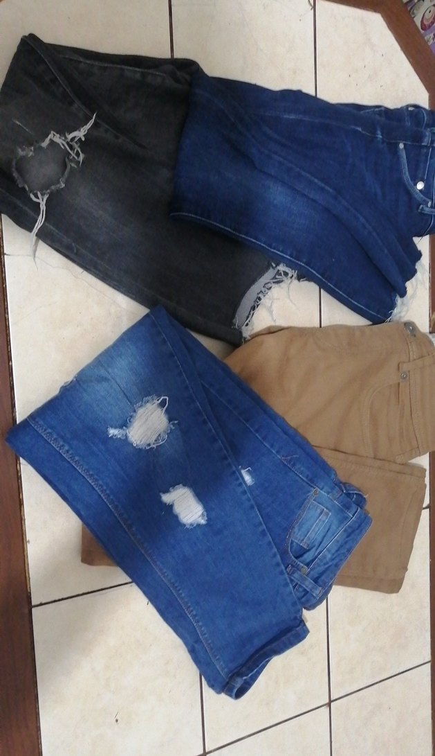 Siyah Nakışlı Elastik Kadın Kot Pantolon - Görsel 2