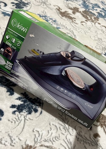 2200 Watt Siyah Kiwi Buharlı Ütü