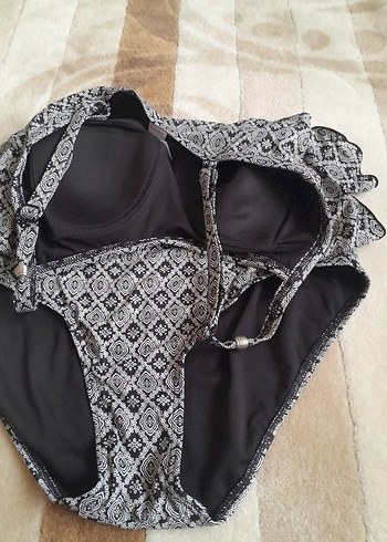 Gri Desenli Fırfırlı Askılı Kadın Mayo - Görsel 5