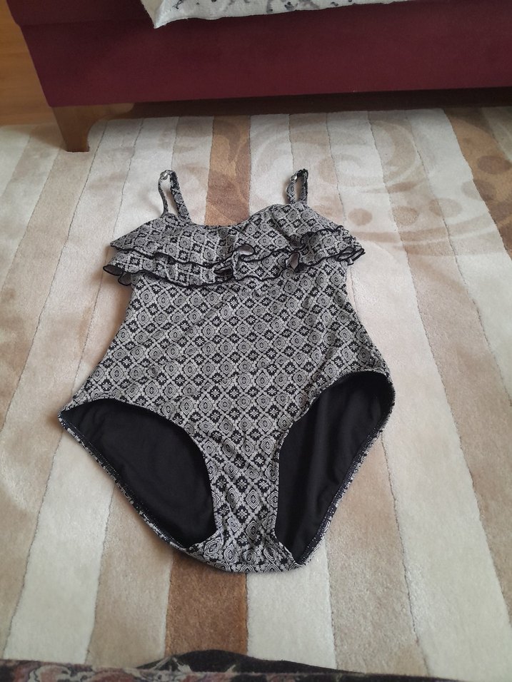 Gri Desenli Fırfırlı Askılı Kadın Mayo - Görsel 3