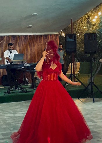 Henna Gelinlik Kırmızı Straplez Midi Nişan- Kına Elbisesi