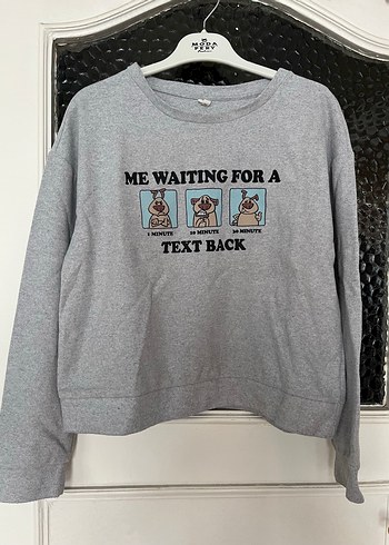 Gri Baskılı Uzun Kollu Kadın Sweatshirt
