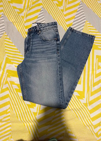 BERSHKA Straight Jean