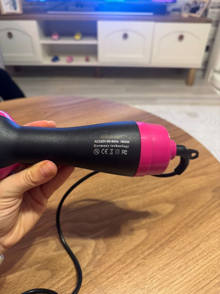 Pembe Renkli Saç Kurutma Fırçası - Görsel 2