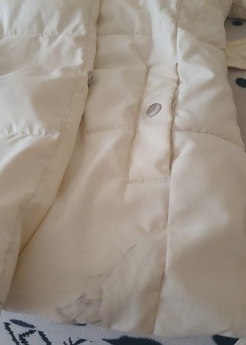 Düğmeli Beyaz Kışlık Mont - Görsel 4