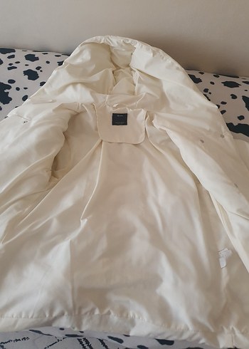 Düğmeli Beyaz Kışlık Mont - Görsel 7