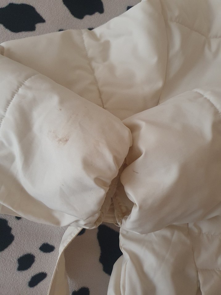 Düğmeli Beyaz Kışlık Mont - Görsel 3