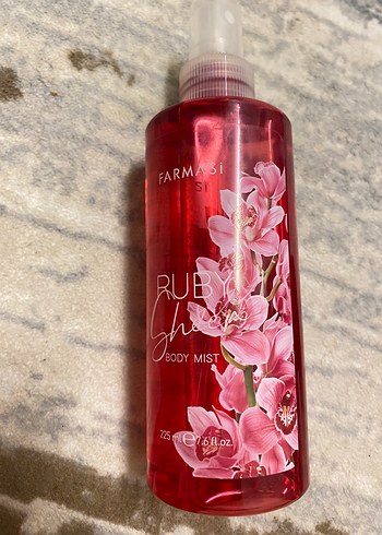 Farmasi Ruby Sheer Vücut Spreyi 225 ml