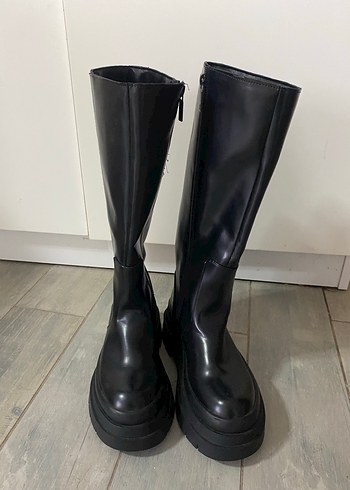 Zara Siyah Platform Topuklu Dizüstü Kauçuk Bot