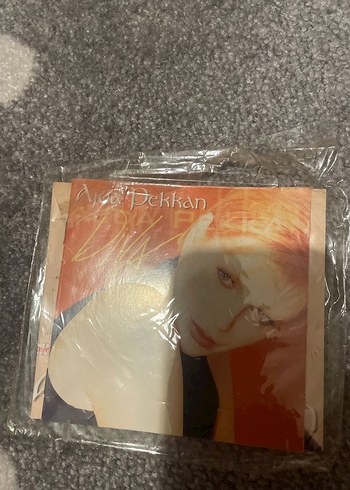 Aşka Dair - cd ajda pekkan - Görsel 3