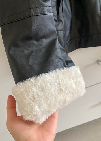 Siyah Deri, Kürklü Midi Kadın Ceket - Görsel 4