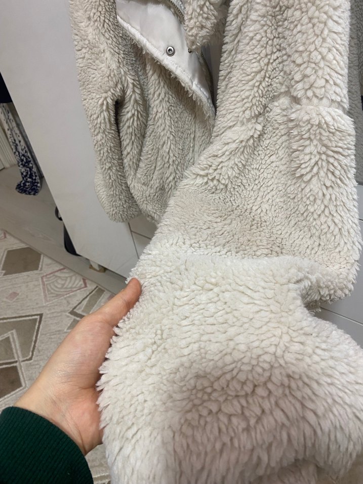 Bej Peluş Kadın Ceket Midi Boy - Görsel 3