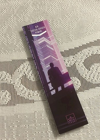 Beden Renk Değiştirilmiş Karbon - Richard K. Morgan (ayraç dahil)