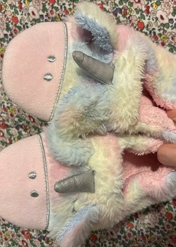 Kız Çocuk Bohem Tüy Detaylı Peluş Terlik - Görsel 2