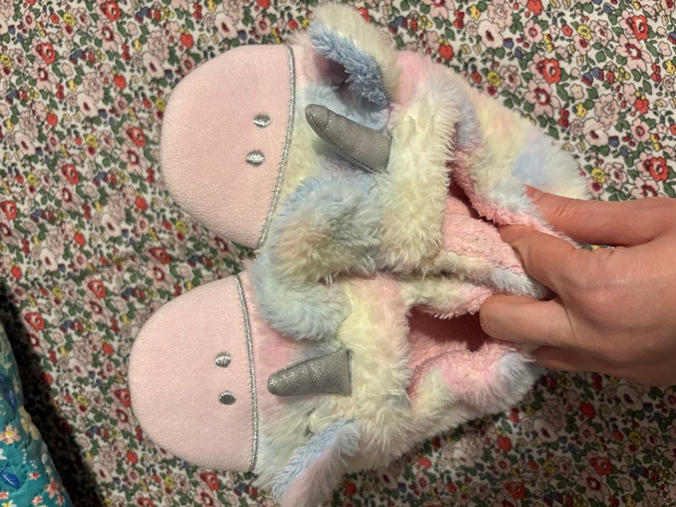 Kız Çocuk Bohem Tüy Detaylı Peluş Terlik - Görsel 2