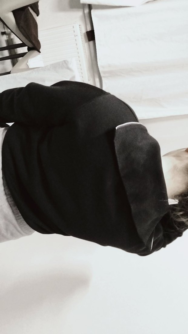 Kadın Siyah Yüksek Yakalı sweat - Görsel 5