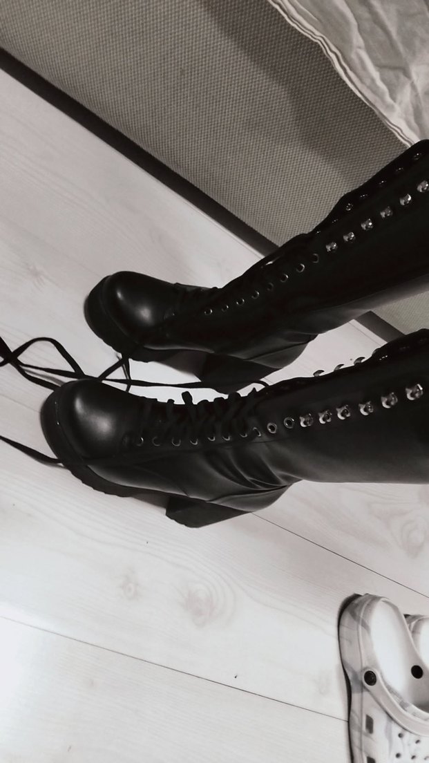 Siyah Deri Gotik Stiletto Topuklu Bot - Görsel 4