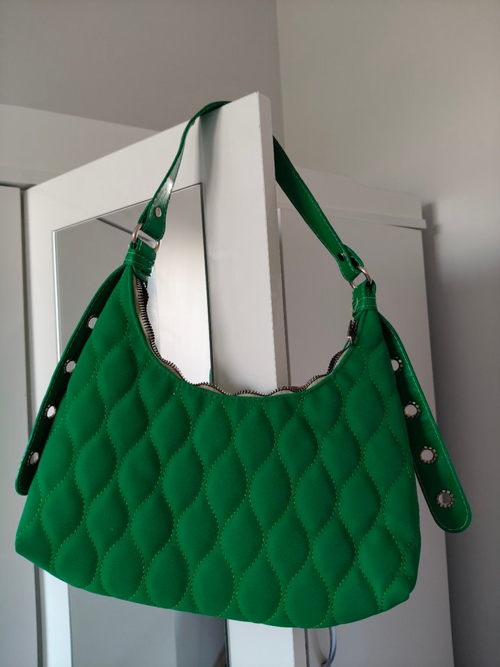 Yeşil Deri Tokalı Kadın Çanta - Görsel 4