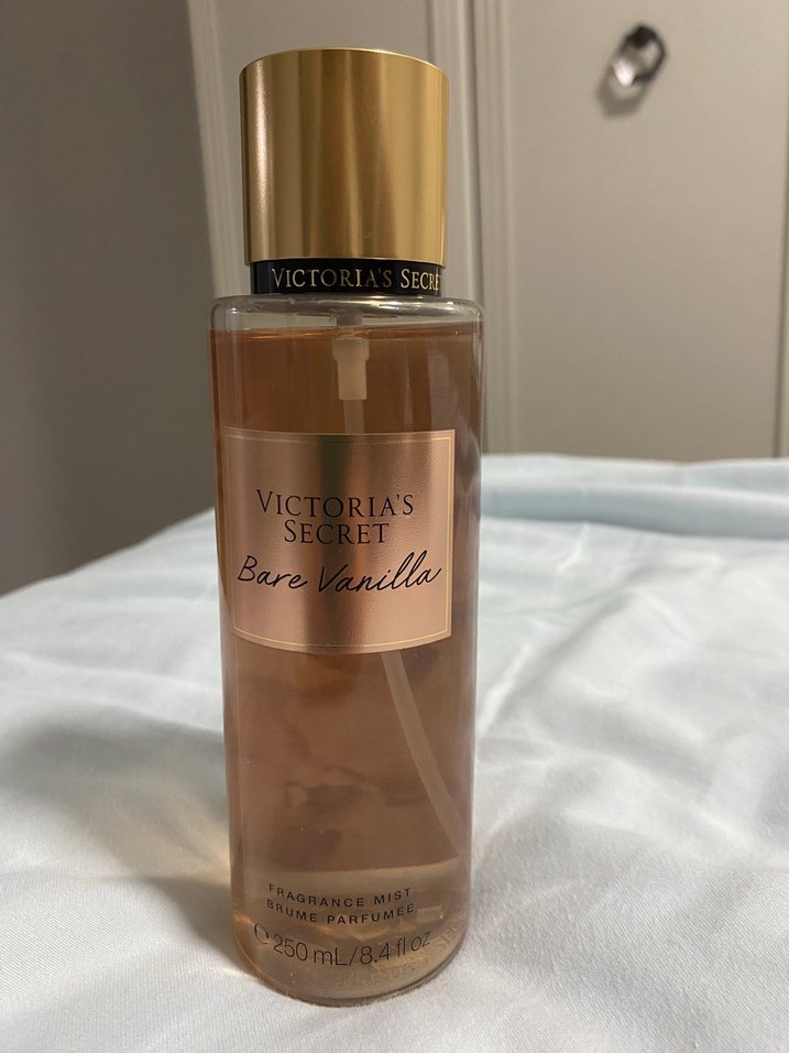 Victoria's Secret Bare Vanilla Kadın Parfümü - Görsel 2
