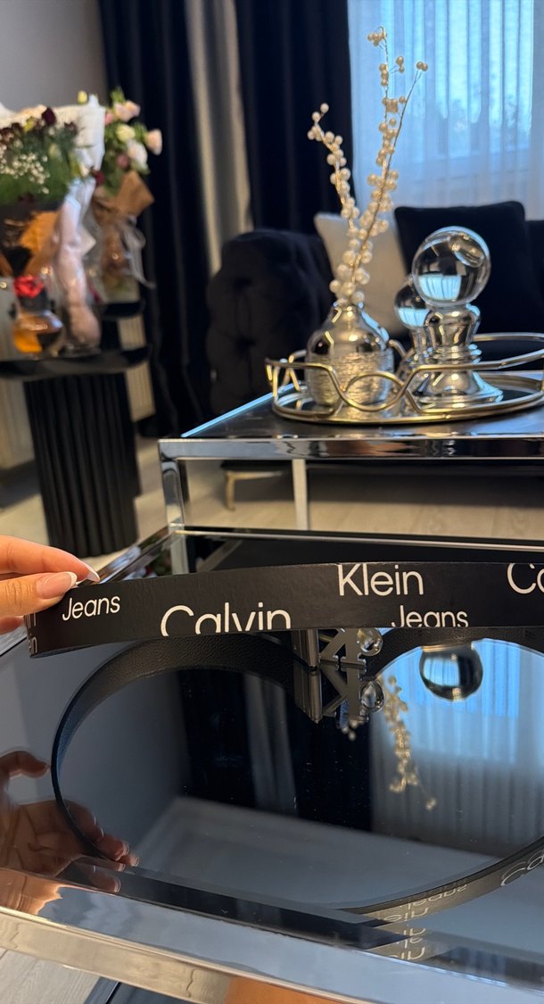 Calvin Klein Siyah Deri Kemer — görsel 3/4