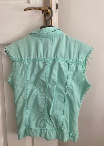 Kız Çocuk Turkuaz Batik Desenli Kot Yelek - Görsel 2