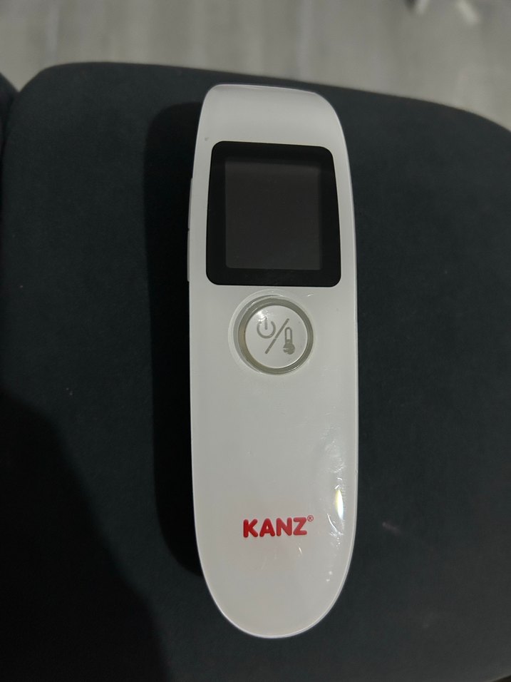 KANZ TH1110 Dijital Temassız Ateş Ölçer - Görsel 2