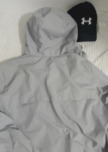 Orjinal sıfır Quiksilver Gri Kapüşonlu Erkek Fermuarlı Rüzgarlık - Görsel 4