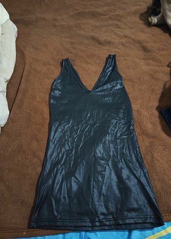 elbise mini ve dekolteli .tulum.kot.pantalon