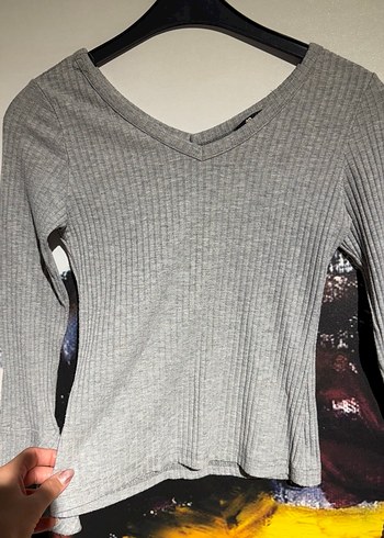 Gri V Yaka Uzun Kollu Örgü Mini Kazak - Görsel 3