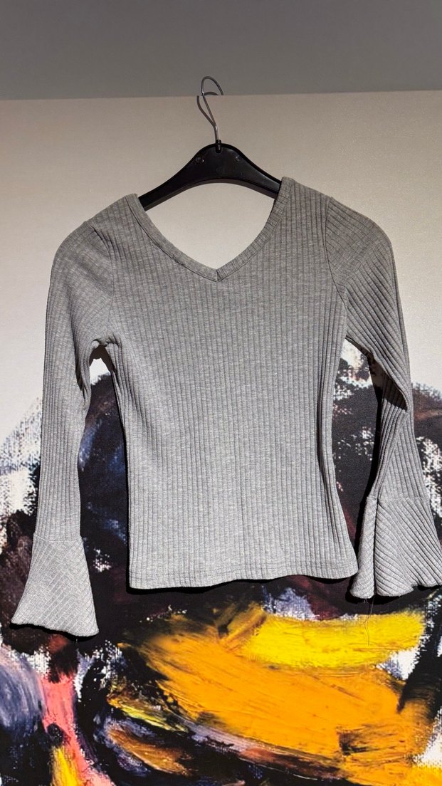 Gri V Yaka Uzun Kollu Örgü Mini Kazak - Görsel 5