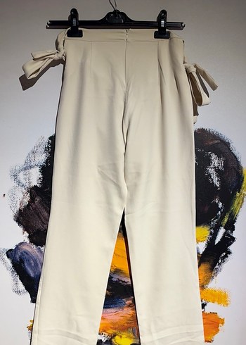 Ekru-Krem  Kemerli Kadın Kumaş Pantolon - Görsel 5