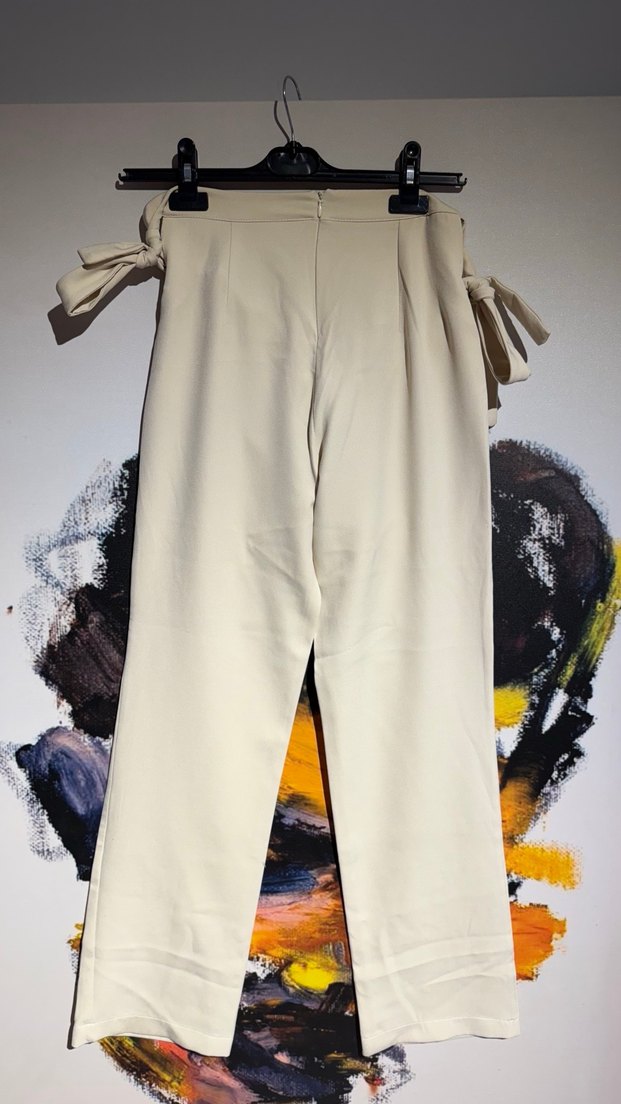 Ekru-Krem  Kemerli Kadın Kumaş Pantolon - Görsel 5