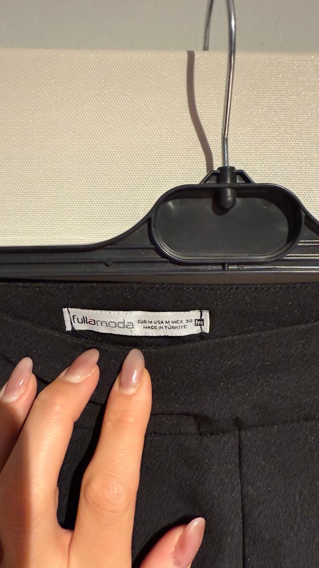 Siyah Pilili Mini Etek - Görsel 5