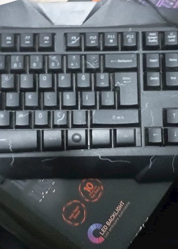 Renkli LED Işıklı Çok Renkli Klavye - Görsel 2