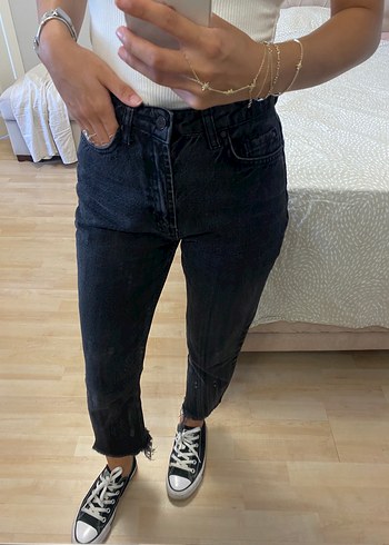 Eskitme Siyah Crop Jean - Görsel 2