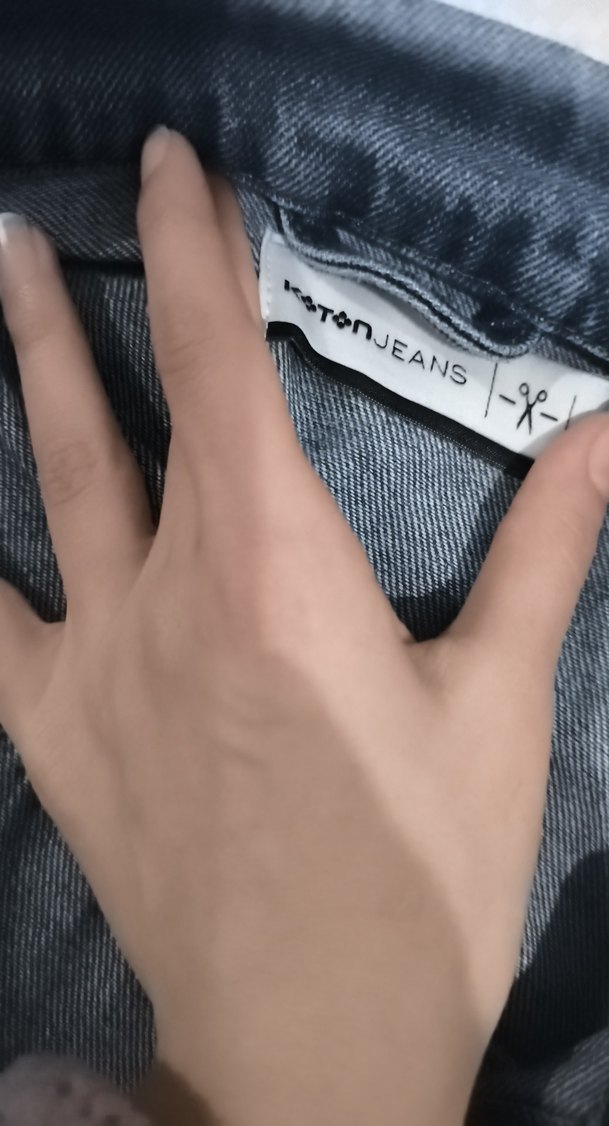 Düğmeli Kadın Kot Ceket - Görsel 4