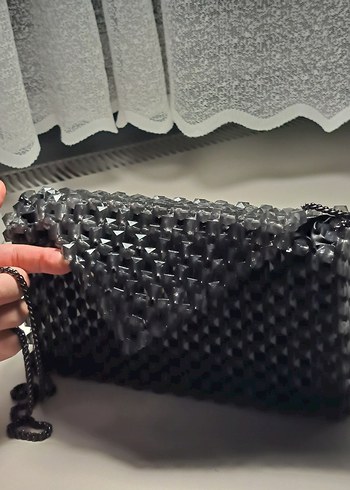 Zincir Detaylı Siyah Boncuk Kadın Çanta - Görsel 2