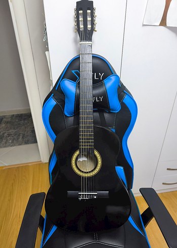 Klasik Siyah Gitar