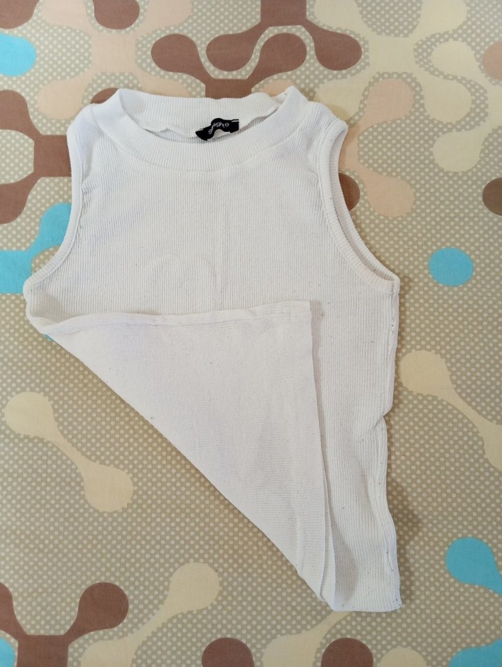 Beyaz Yüksek Yakalı Basic Kadın Atlet - Görsel 2