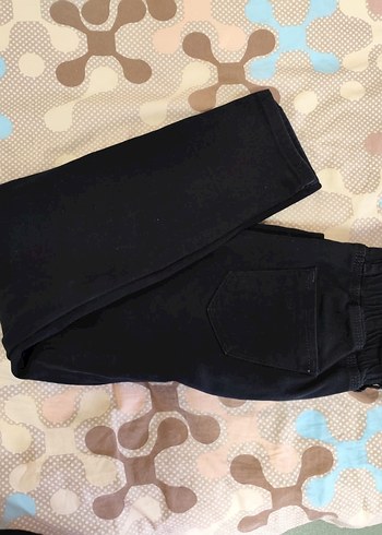 Siyah Kemerli Rahat Kesim Kadın Kot Pantolon - Görsel 2