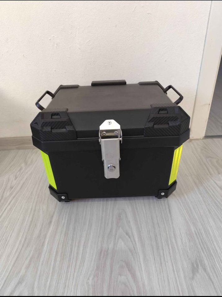 MOTOSİKLET ÇANTASI KARE TOPCASE(SIFIR) - Görsel 3