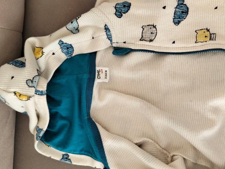 Kapüşonlu Düğmeli Bebek Erkek Hırka - Görsel 2