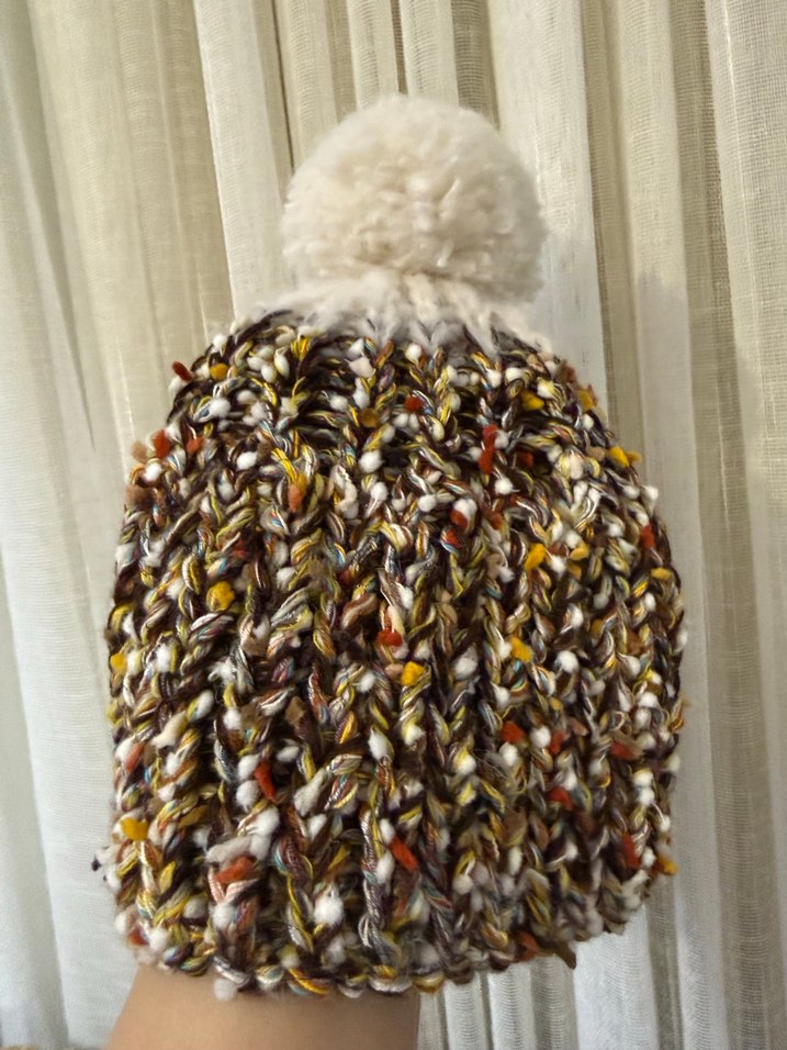 Bej Renkli Örgü Kadın Bere - Görsel 3